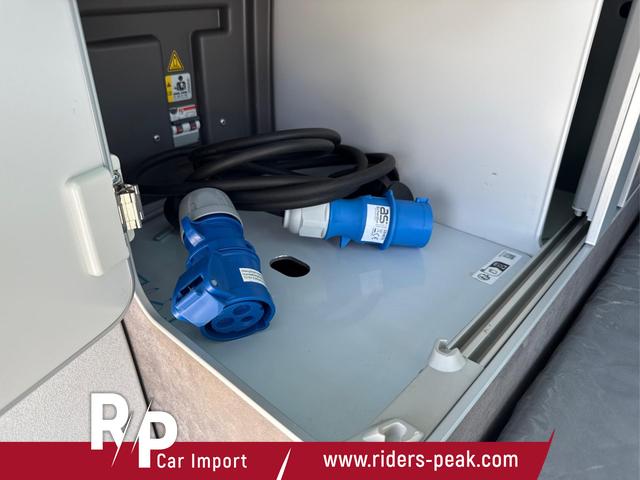 Volkswagen / T6 California / Grau / / / HOINS PRIVAT > NICHT LÖSCHEN!!! ||| KAMERA+MARKISE+PDC+ACC