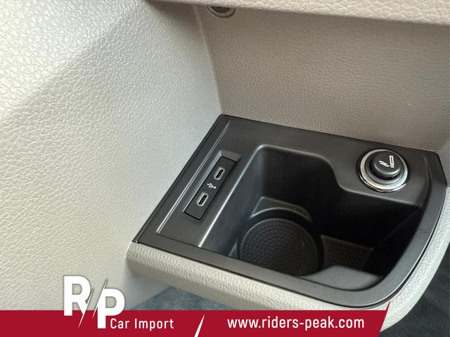Volkswagen / T6 California / Grau / / / HOINS PRIVAT > NICHT LÖSCHEN!!! ||| KAMERA+MARKISE+PDC+ACC