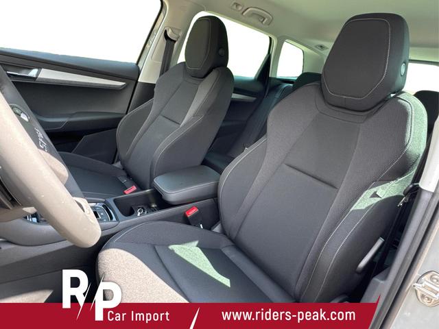 Skoda / Karoq / Grau / / / SHZ+ACC+KESSY+VICO+SMARTLINK+18'' ALU