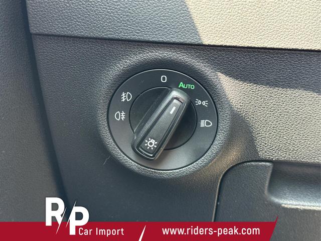 Skoda / Karoq / Grau / / / SHZ+ACC+KESSY+VICO+SMARTLINK+18'' ALU