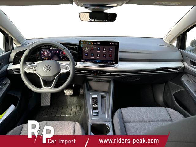 Volkswagen / Golf / Schwarz / / / KAMERA+ACC+LED+SHZ+KLIMA+KESSY