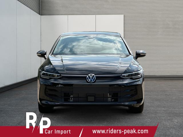 Volkswagen / Golf / Schwarz / / / KAMERA+18 ALU+ACC+LED+SHZ+KLIMA+KESSY+ARTVELOURS