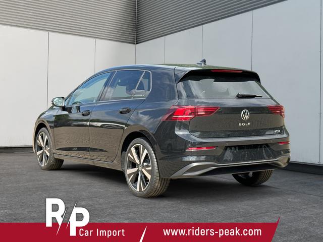 Volkswagen / Golf / Schwarz / / / KAMERA+18 ALU+ACC+LED+SHZ+KLIMA+KESSY+ARTVELOURS