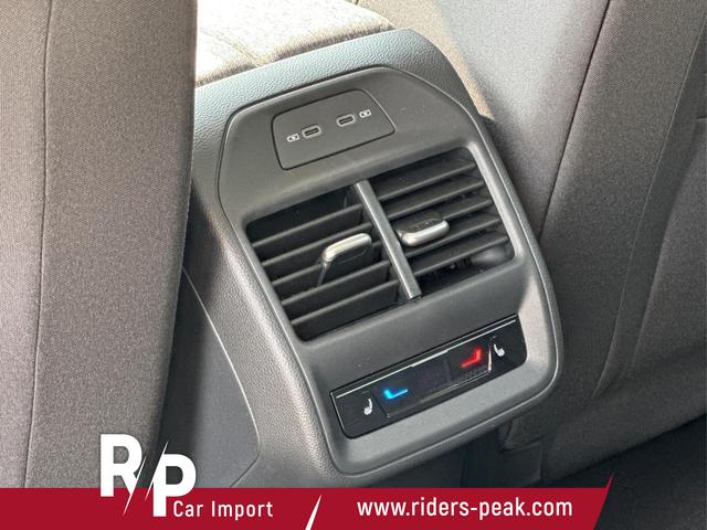 Skoda / Superb Combi / / / / DSG+4WD+NAVI+EL. HECKKL.+SHZ V+H