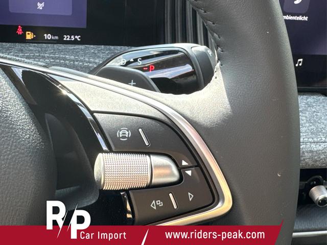 Skoda / Superb Combi / / / / DSG+4WD+NAVI+EL. HECKKL.+SHZ V+H