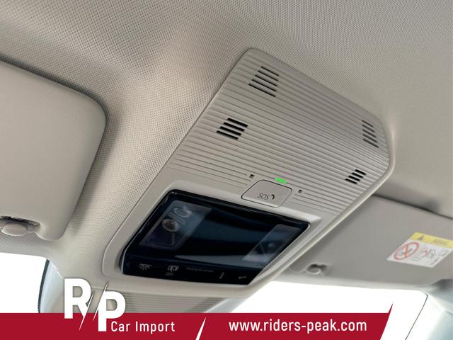 Skoda / Superb Combi / / / / DSG+4WD+NAVI+EL. HECKKL.+SHZ V+H