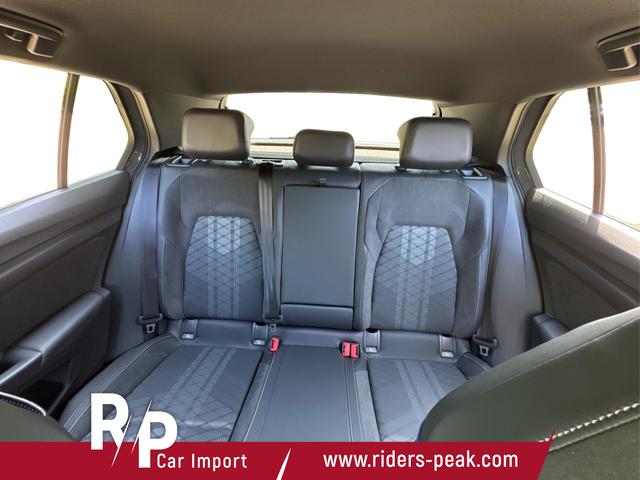 Volkswagen / Golf / Grau / / / PANO+KAMERA+ACC+LED-PLUS+18 ALU+SHZ+KESSY