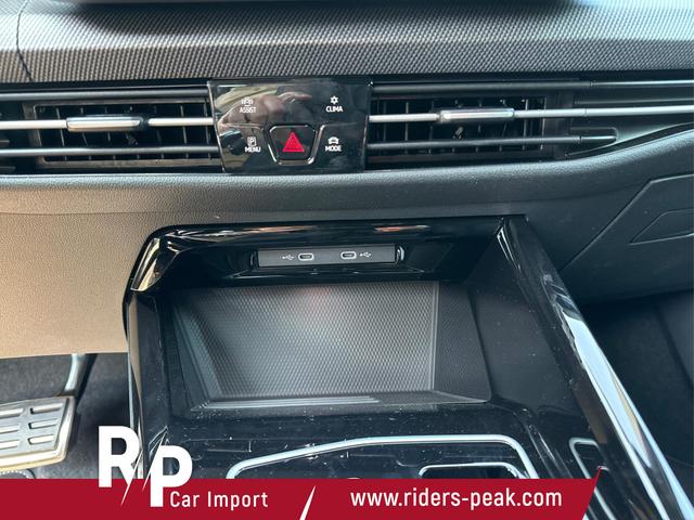 Volkswagen / Golf / Grau / / / KAMERA+ACC+LED-PLUS+18 ALU+SHZ+KESSY