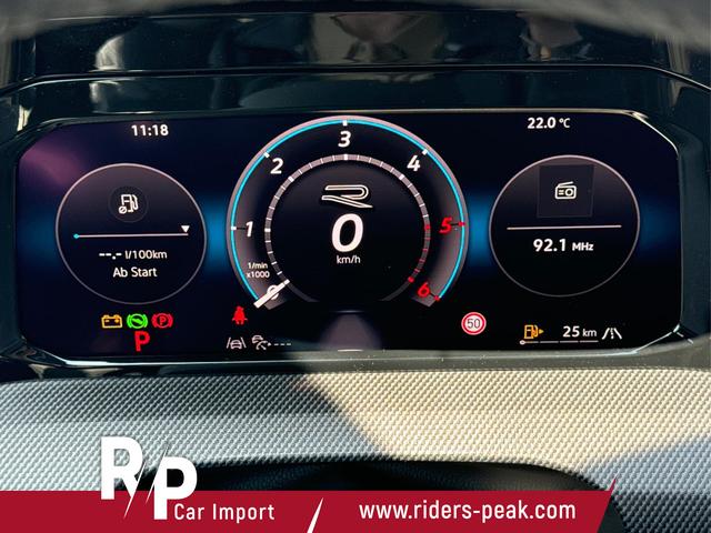 Volkswagen / Golf / Grau / / / KAMERA+ACC+LED-PLUS+18 ALU+SHZ+KESSY