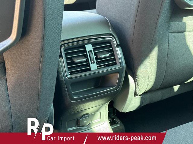 Skoda / Karoq / Silber / / / SHZ+ACC+KESSY+VICO+SMARTLINK+18'' ALU