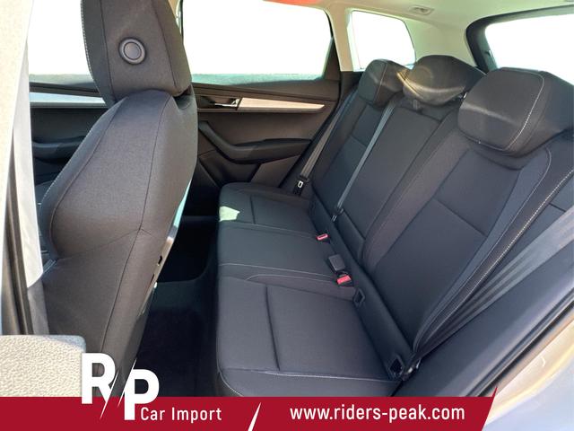 Skoda / Karoq / Silber / / / SHZ+ACC+KESSY+VICO+SMARTLINK+18'' ALU