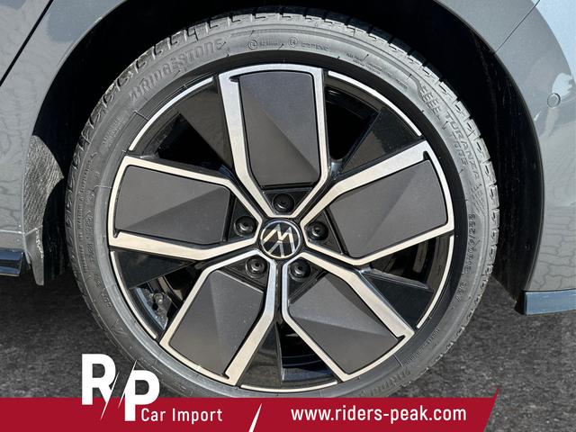 Volkswagen / Golf / Grau / / / KAMERA+ACC+LED-PLUS+18 ALU+SHZ+KESSY