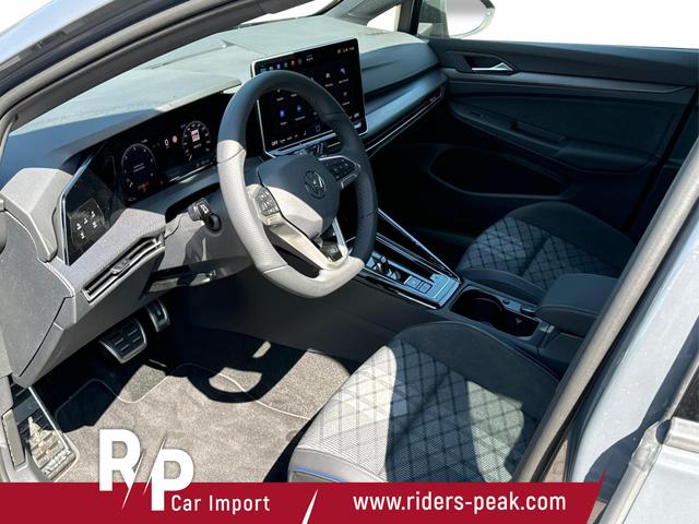 Volkswagen / Golf / Grau / / / KAMERA+ACC+LED-PLUS+18 ALU+SHZ+KESSY