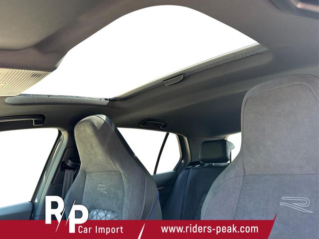 Volkswagen / Golf / Grau / / / PANO+KAMERA+ACC+LED-PLUS+18 ALU+SHZ+KESSY