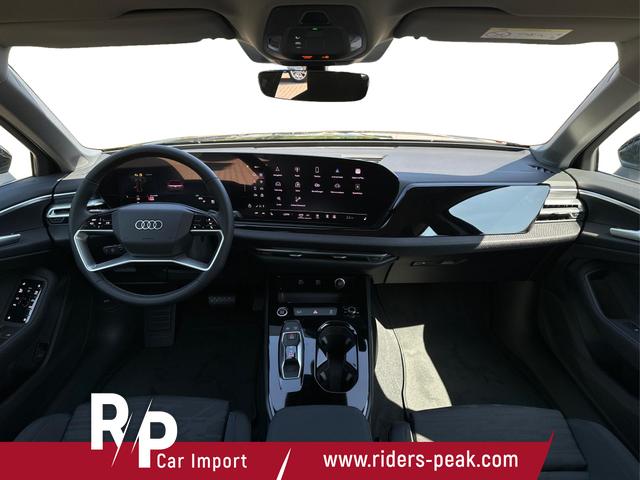Audi / A5 Avant / / / / AHK+KAMERA+EL. HECKKL.+NAVI+SHZ+17 LM
