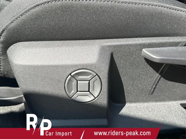 Audi / A5 Avant / / / / AHK+KAMERA+EL. HECKKL.+NAVI+SHZ+17 LM