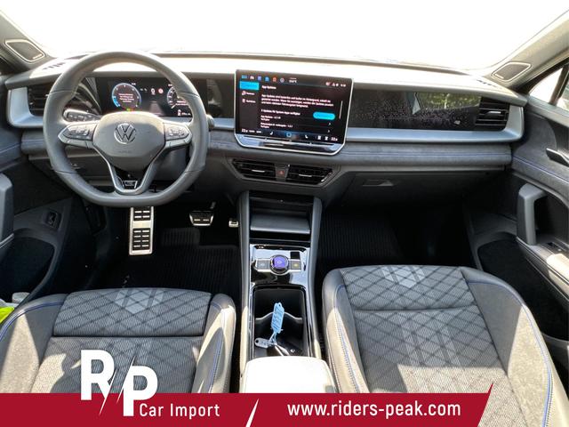 Volkswagen / Tayron / Blau / / / 7 SITZE+PANO+NAVI+ACC+KAMERA+EL. HECKKL.