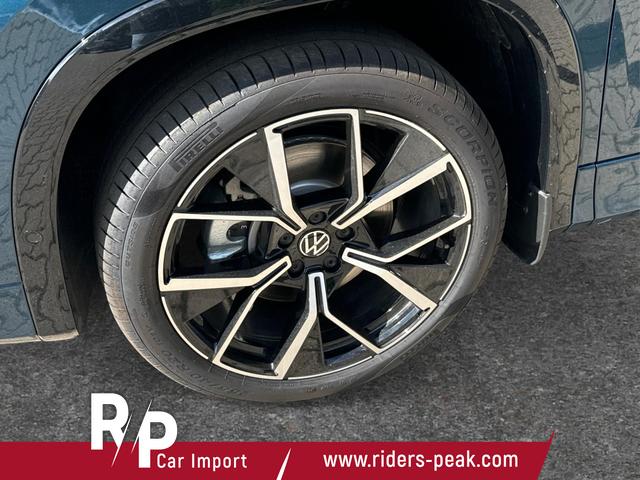 Volkswagen / Tayron / Blau / / / 7 SITZE+PANO+NAVI+ACC+KAMERA+EL. HECKKL.