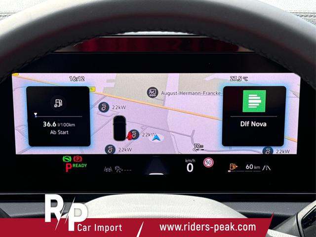 Volkswagen / Tiguan / Schwarz / / / DSG+HARMAN+20 ALU+MATRIX+MASSAGE+ACC+KAMERA