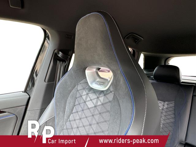 Volkswagen / Tiguan / Schwarz / / / DSG+HARMAN+20 ALU+MATRIX+MASSAGE+ACC+KAMERA