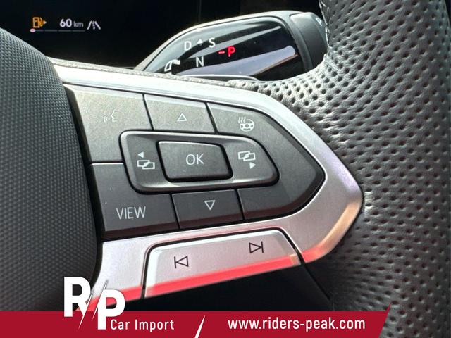 Volkswagen / Tiguan / Schwarz / / / DSG+HARMAN+20 ALU+MATRIX+MASSAGE+ACC+KAMERA
