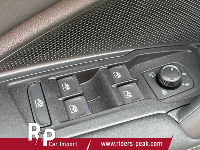 Volkswagen / Tiguan / Schwarz / / / DSG+HARMAN+20 ALU+MATRIX+MASSAGE+ACC+KAMERA