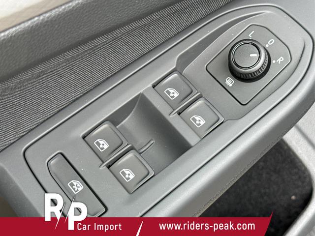 Volkswagen / Golf / Grau / / / S SHZ+KLIMA+APP CONNECT+PDC+LED+READY2DISCOVER