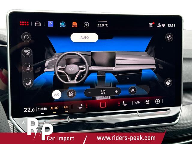 Volkswagen / Golf / Schwarz / / / 360° KAMERA+LED-PLUS+SHZ+ACC+18 ALU