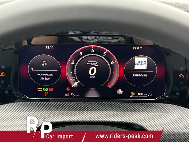 Volkswagen / Golf / Schwarz / / / 360° KAMERA+LED-PLUS+SHZ+ACC+18 ALU