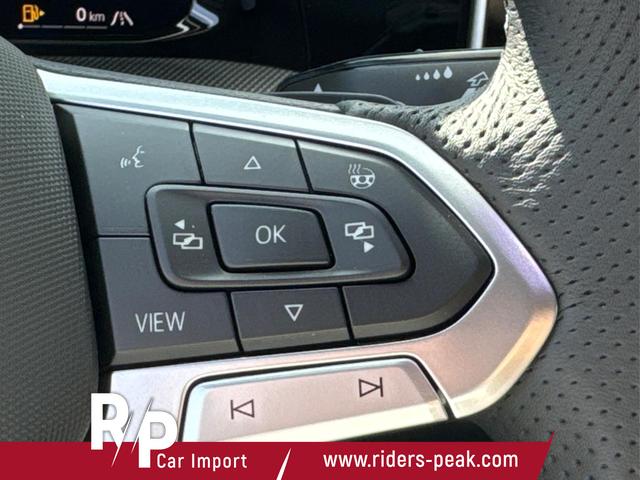 Volkswagen / Golf / Blau / / / FACELIFT+IQ.LIGHT MATRIX BLACK+360°
