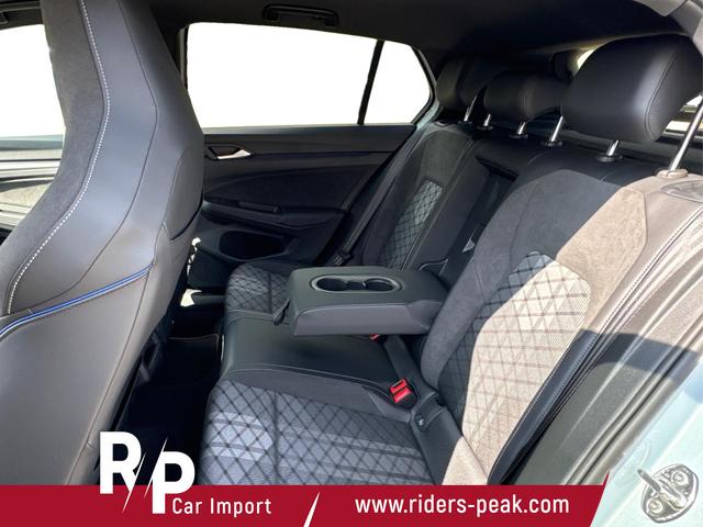 Volkswagen / Golf / Blau / / / FACELIFT+IQ.LIGHT MATRIX BLACK+360°