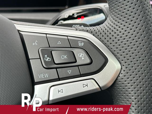 Volkswagen / Tiguan / Grün / / / DSG+AHK+HUD+NAVI+MATRIX+EL. HECK.+20 ALU