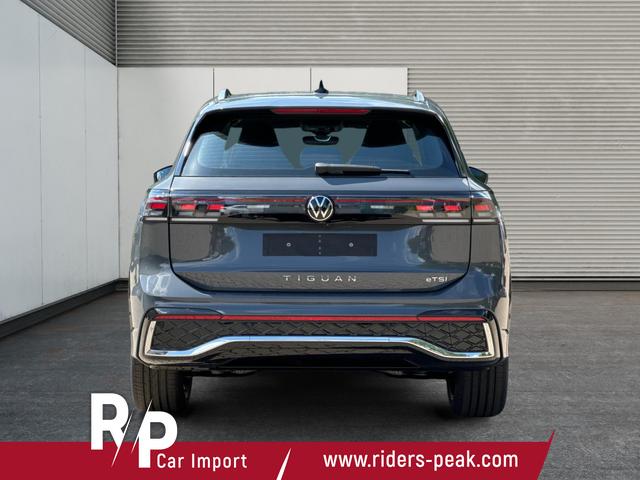 Volkswagen / Tiguan / Grau / / / DSG+AHK+HUD+NAVI+MATRIX+EL. HECK.+20 ALU