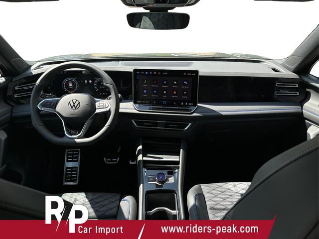 Volkswagen / Tiguan / Grau / / / DSG+AHK+HUD+NAVI+MATRIX+EL. HECK.+20 ALU