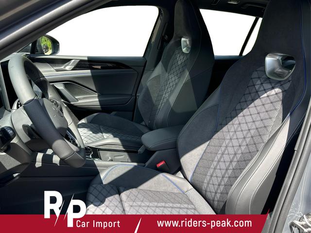 Volkswagen / Tiguan / Grau / / / DSG+AHK+HUD+NAVI+MATRIX+EL. HECK.+20 ALU