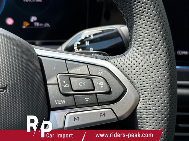 Volkswagen / Tiguan / Grau / / / DSG+AHK+HUD+NAVI+MATRIX+EL. HECK.+20 ALU
