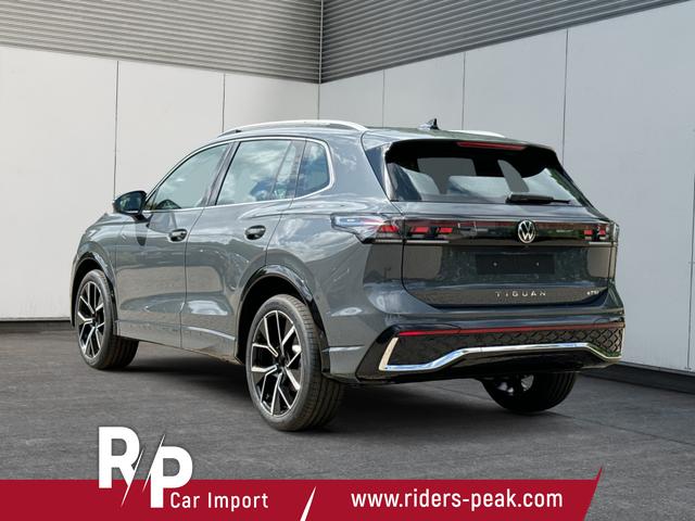 Volkswagen / Tiguan / Grau / / / DSG+AHK+HUD+NAVI+MATRIX+EL. HECK.+20 ALU