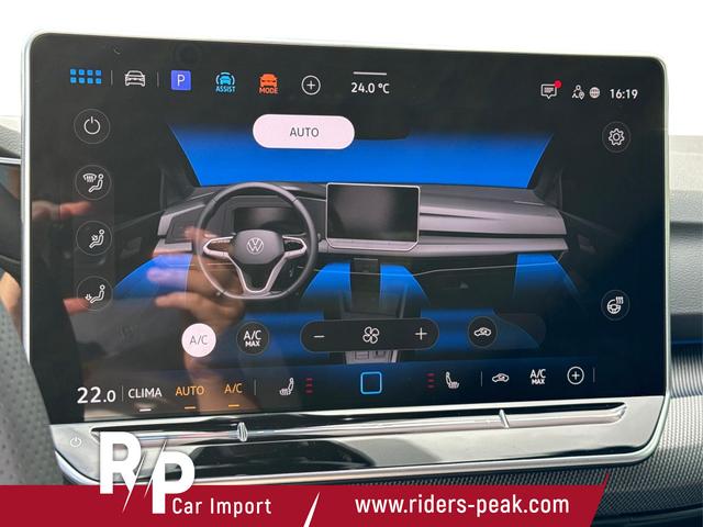 Volkswagen / Golf / Blau / / / FACELIFT+IQ.LIGHT MATRIX BLACK+360°