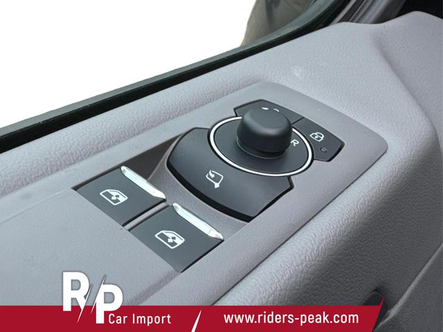 Volkswagen / T7 Caravelle / / / / KR AHK+MATRIX+NAVI+SOUND+ACC+SHZ+KAMERA+PDC