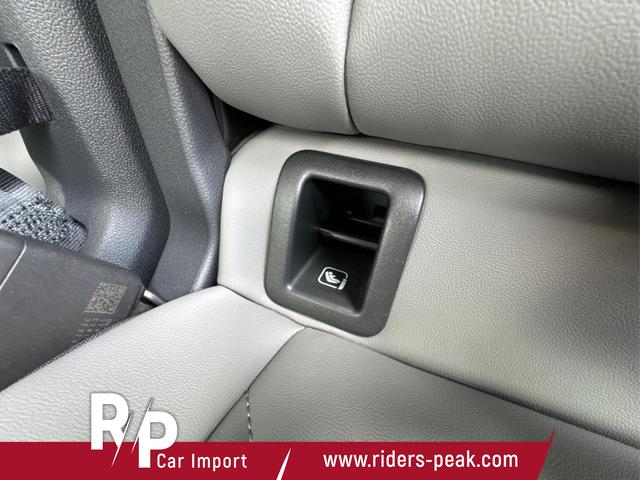 Volkswagen / T7 Caravelle / / / / KR AHK+MATRIX+NAVI+SOUND+ACC+SHZ+KAMERA+PDC