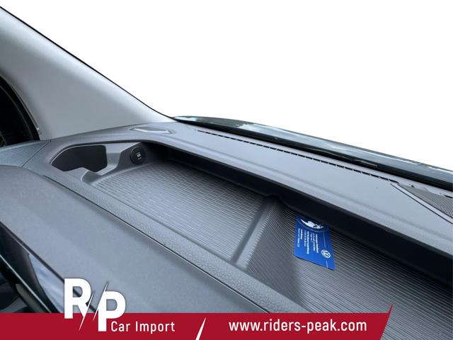 Volkswagen / T7 Caravelle / / / / KR AHK+MATRIX+NAVI+SOUND+ACC+SHZ+KAMERA+PDC