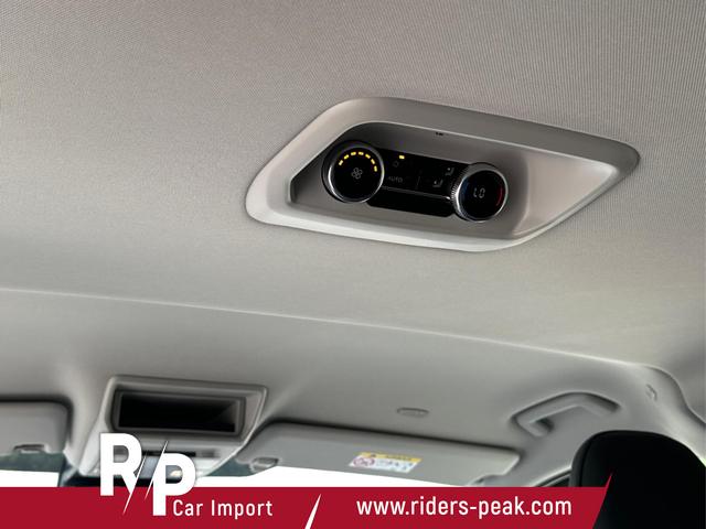 Volkswagen / T7 Caravelle / / / / KR+ MATRIX-LED+NAVI.+ SHZ+KAMERA+ PDC