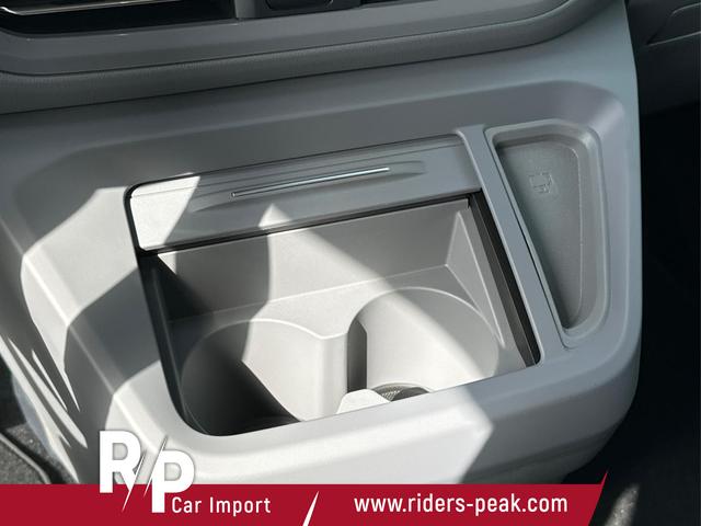 Volkswagen / T7 Caravelle / / / / KR+ MATRIX-LED+NAVI.+ SHZ+KAMERA+ PDC