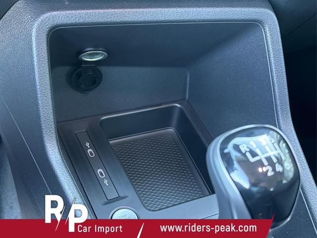 Volkswagen / Caddy Maxi / Grau / / / Caddy Maxi 4x4 +LANE ASSIST+CAM+SHZ+KLIMA+GJR+GRA