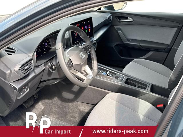 Seat / Leon Sportstourer / Blau / / / DSG+KAMERA+ACC+SHZ+KLIMA+FULLLINK+LED