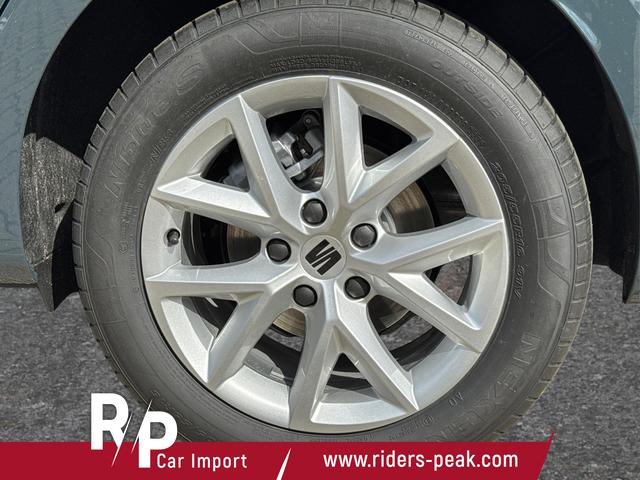 Seat / Leon Sportstourer / Blau / / / DSG+KAMERA+ACC+SHZ+KLIMA+FULLLINK+LED