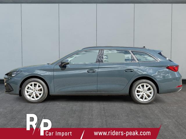 Seat / Leon Sportstourer / Blau / / / DSG+KAMERA+ACC+SHZ+KLIMA+FULLLINK+LED