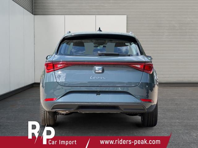 Seat / Leon Sportstourer / Blau / / / DSG+KAMERA+ACC+SHZ+KLIMA+FULLLINK+LED