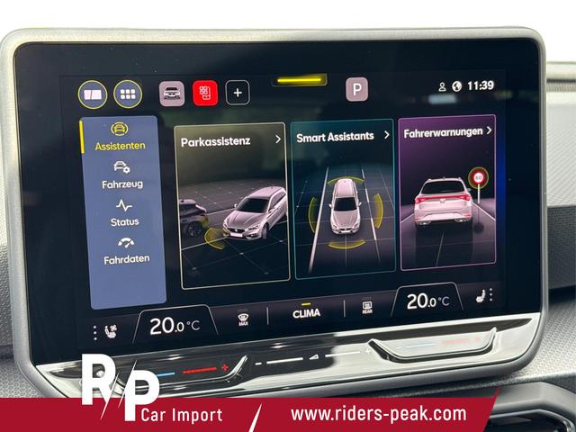 Seat / Leon Sportstourer / Blau / / / DSG+KAMERA+ACC+SHZ+KLIMA+FULLLINK+LED