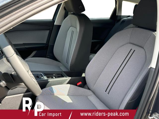 Seat / Leon Sportstourer / Grau / / / 1,5 eTSI DSG+ACC+LED+SHZ+CAM+Licht u. Sicht